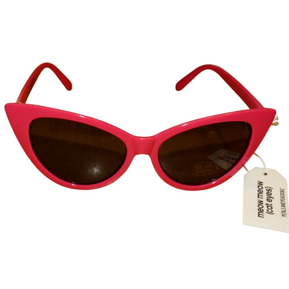 Zumiez Petals and Peacocks Retro Red Cat Eye Sunglasses